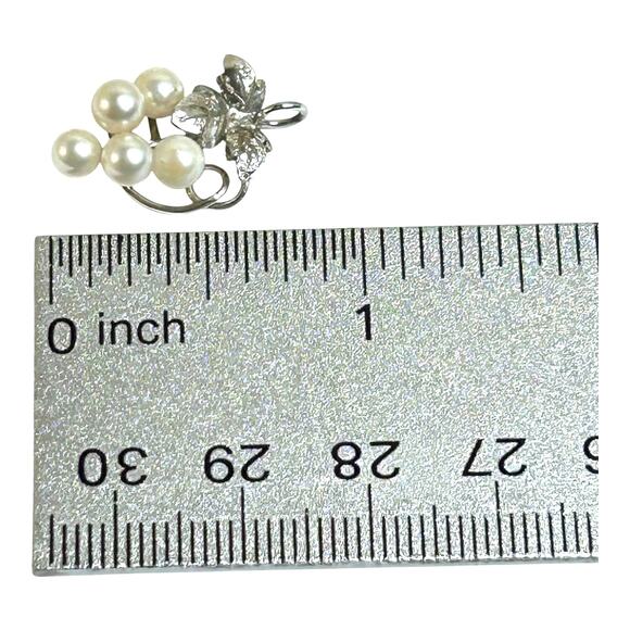 Vintage Dainty Silver Tone Ornate Mini Faux Pearls Grape Cluster Pendant - Picture 5 of 7